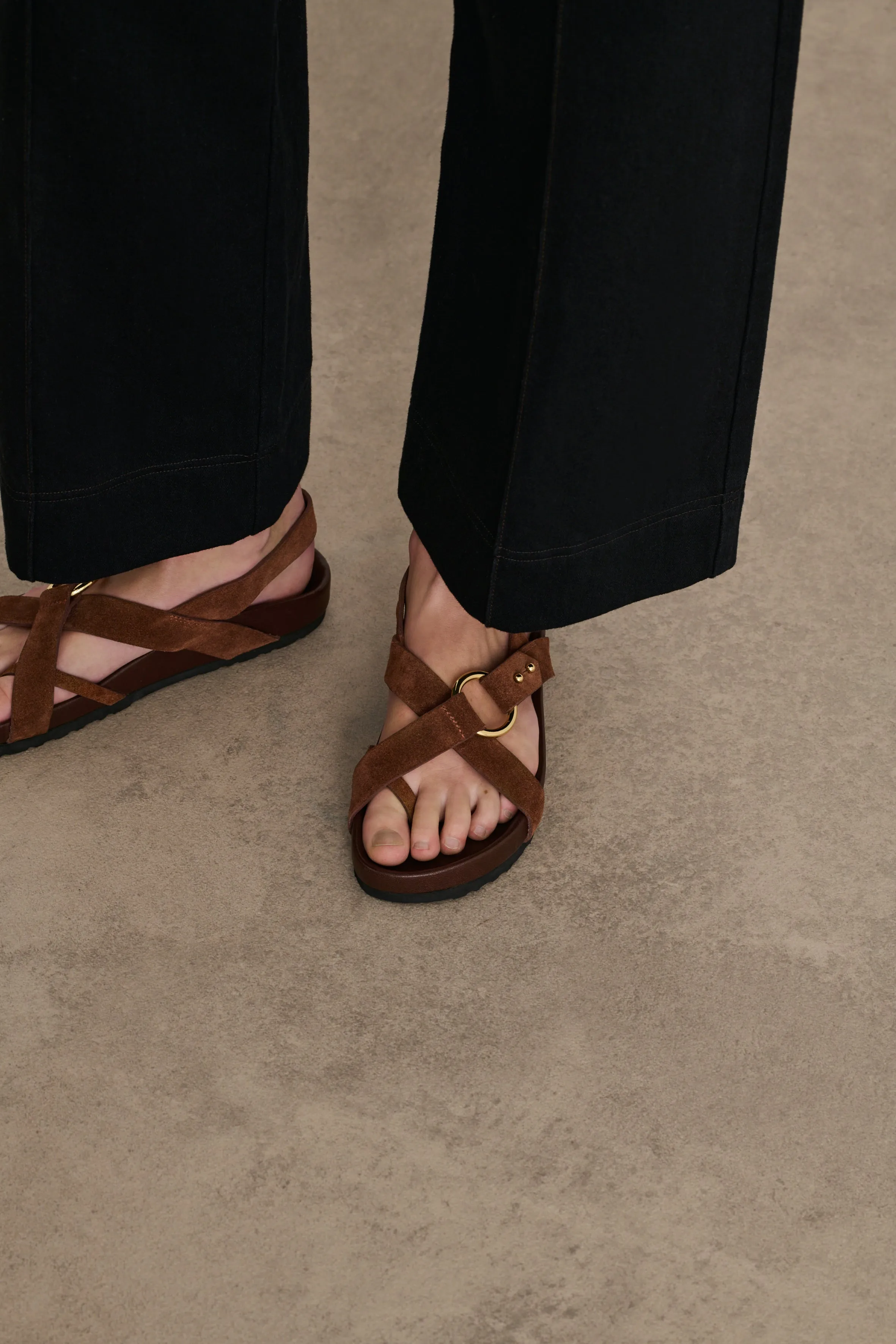 BROWN MEXICO SANDALS