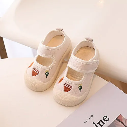Embroidered Mary Jane Canvas Shoes
